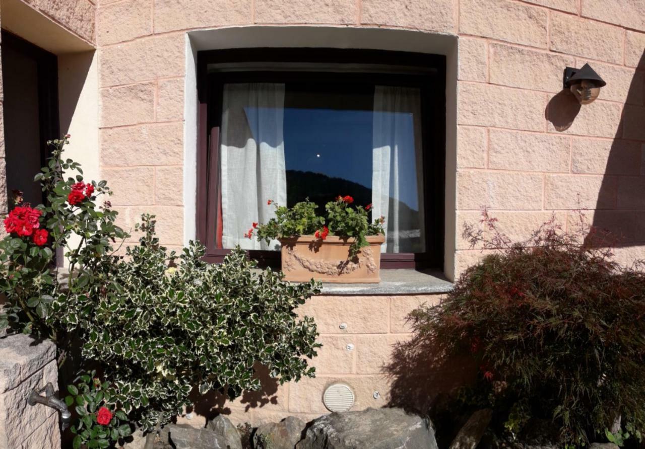 La Maison Rose Cir 0244 Aosta Buitenkant foto